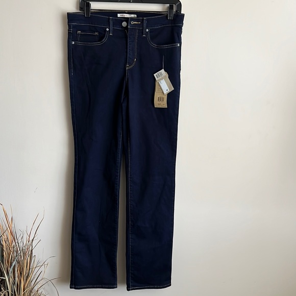 Levi’s Women Shaping Straight Leg jeans - Picture 1 of 11